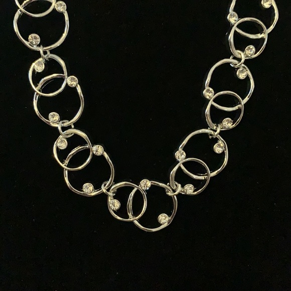 Paparazzi Necklace and Earrings Set - Picture 2 of 3